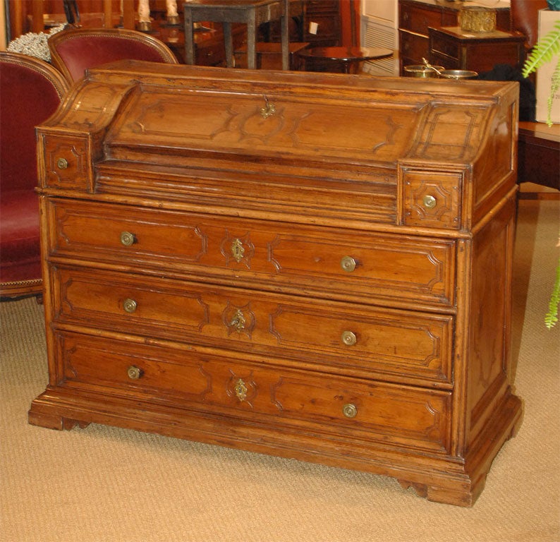 A late 17th Century Baroque Italian Ribalta