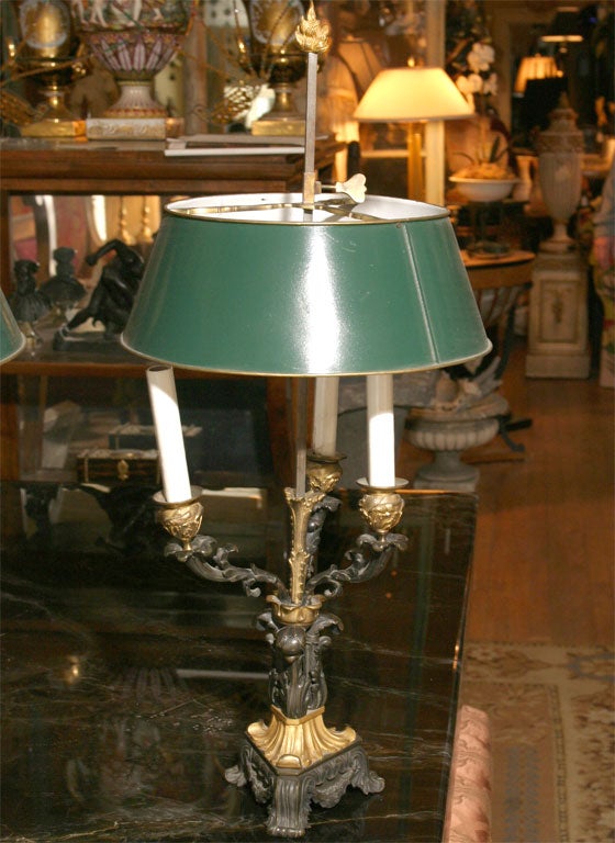 Français Paire de lampes bouillotte Louis Phillipe en vente