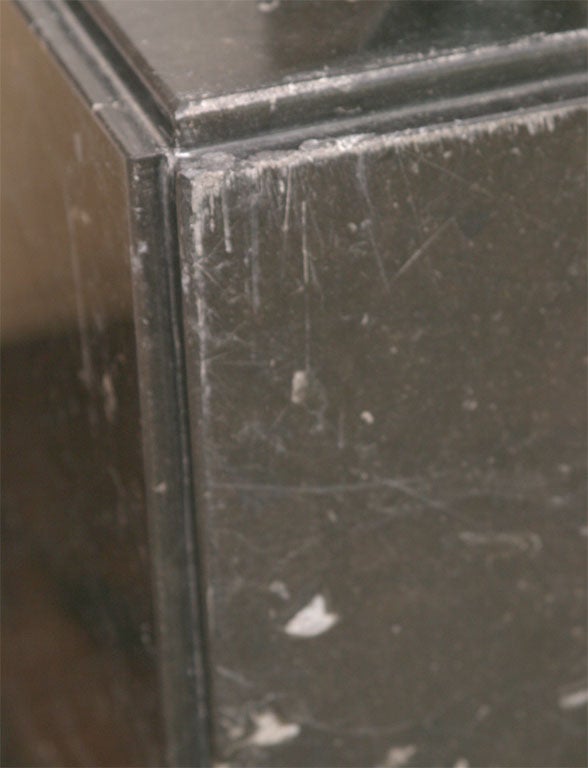 Unique Piece by Ricietl Vurkovitsky.<br />
Bronze and Marble base.<br />
The sculptures is registered at the Colombian Government Ministry and at Colombian Artists' Rights Department.<br />
Completely certified with original Documents and