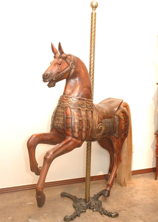 GREAT WOOD HORSE CAROUSEL HAND CARVED AND POLYCHROME WITH METAL BASE AND BRASS POLE AND  REAL HORSE HAIR TAIL.