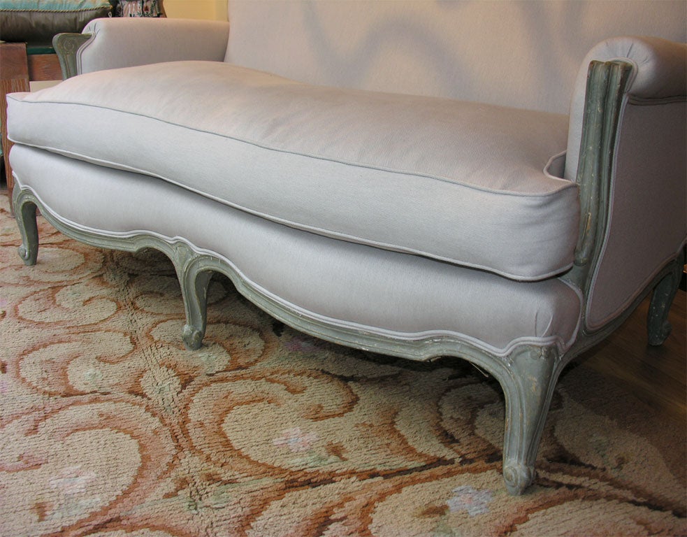 Louis XV style serpentine shaped back sofa. 1