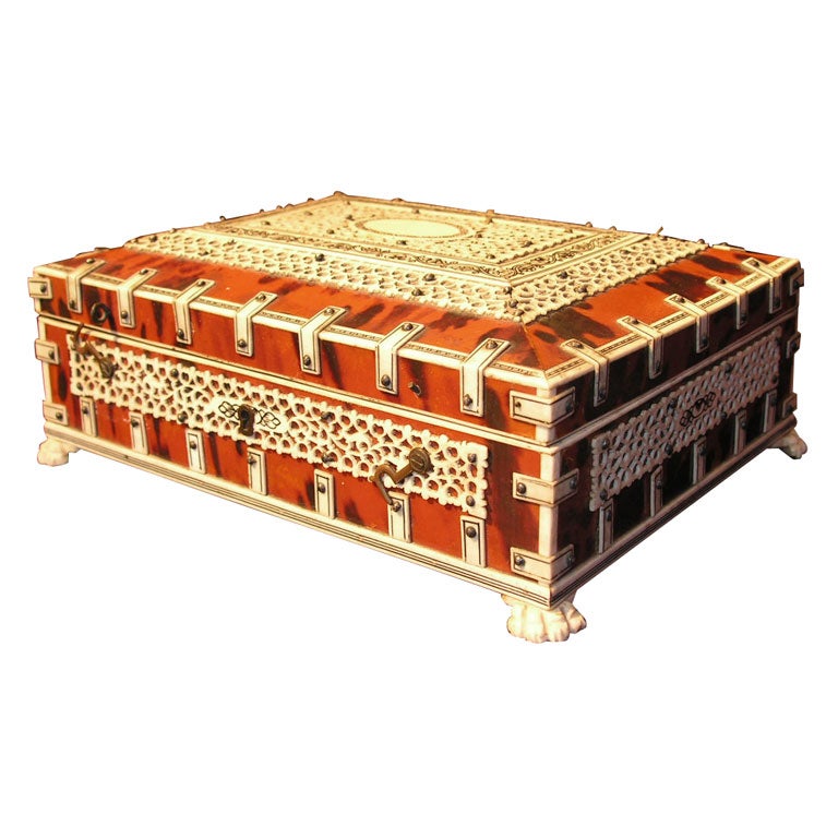 Anglo-Indian Carved Jewellery Box