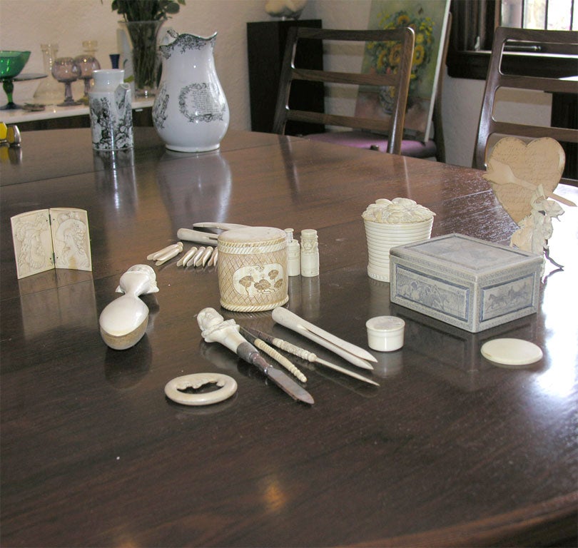 Ivory Collection of mostly 19th century ivory