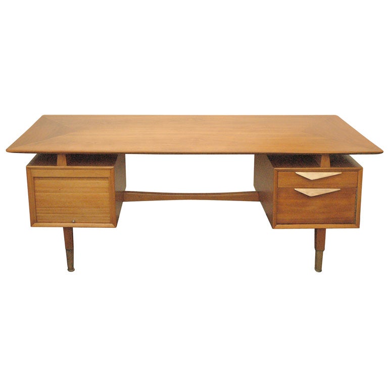 Long Italian Style Desk At 1stdibs Long Italian Style Desk For