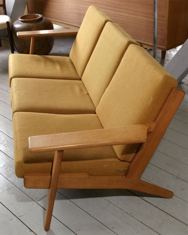 Hans J. Wegner Sofa 1