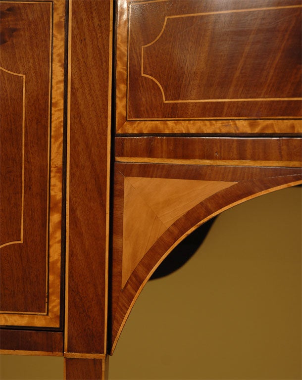 Mahogany Large Hepplewhite Bow-front Inlaid Sideboard, c. 1790 For Sale