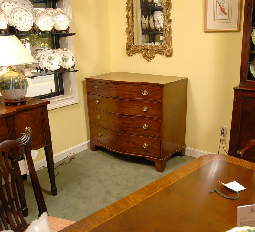 Serpentine-Front Mahogany Chest of Drawers, c. 1810