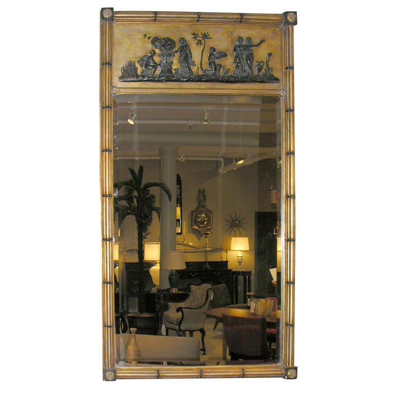 Italian Gilt Mirror in the NeoClassical Style For Sale