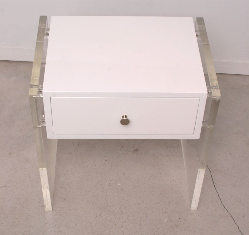 MILO BAUGHMAN STYLE WHITE LACQUERED CABINET 2