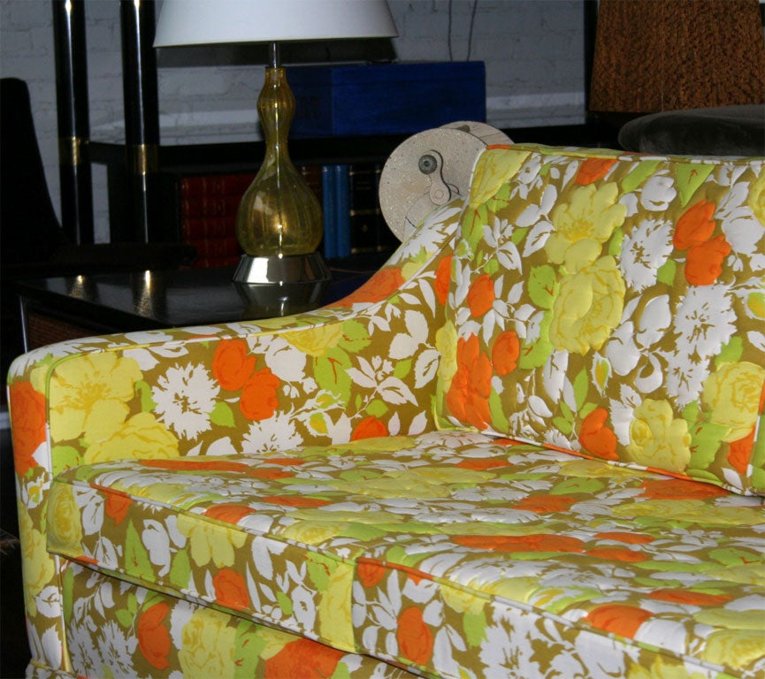 vintage 70s floral couch
