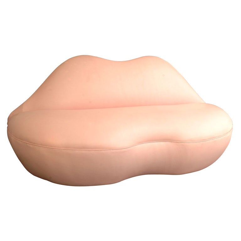Studio 65 Marilyn Sofa in Pink Leather