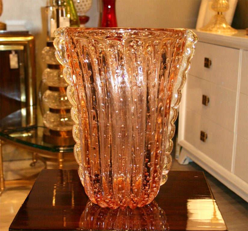 Ercole Barovier Fluted Vase with Controlled Bubble and 22kt Gold