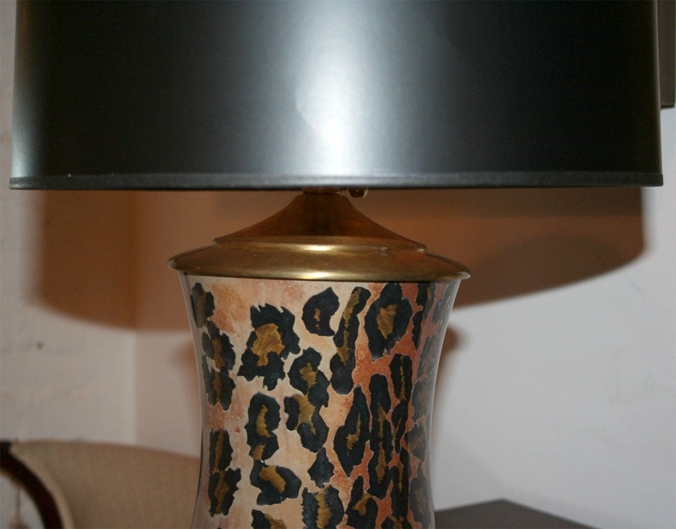 Pair of Leopard Print Glass Lamps For Sale 2