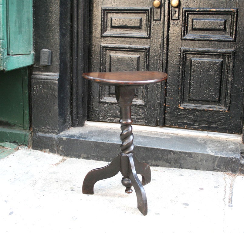 Wonderful 18th C Welsh Tripod Table