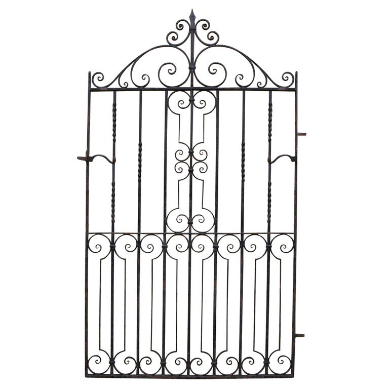 Single Iron Gate