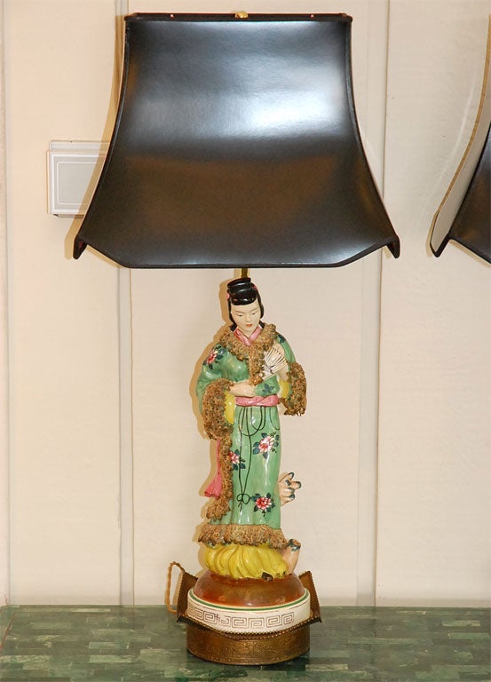 Ceramic Pair of Delicate Chinese Figure Lamps