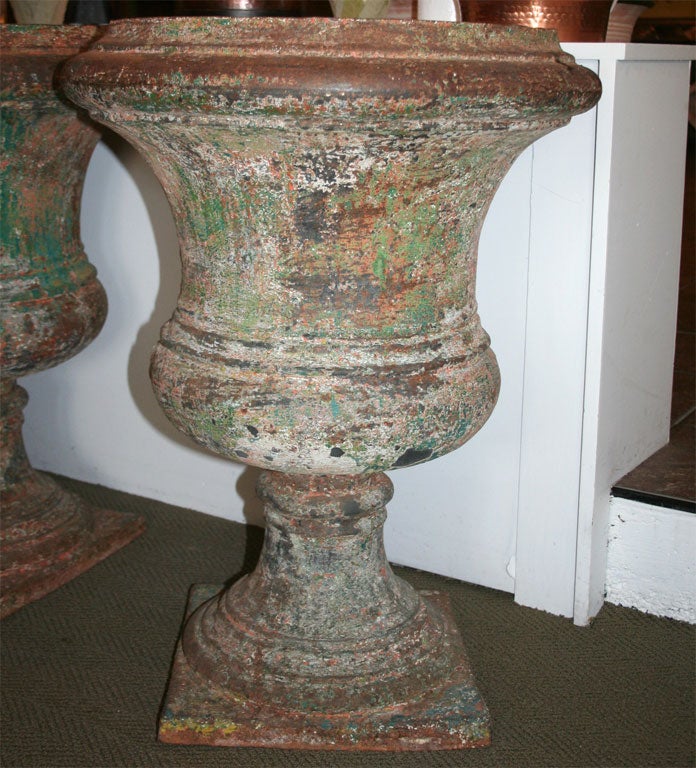 garden urns for sale
