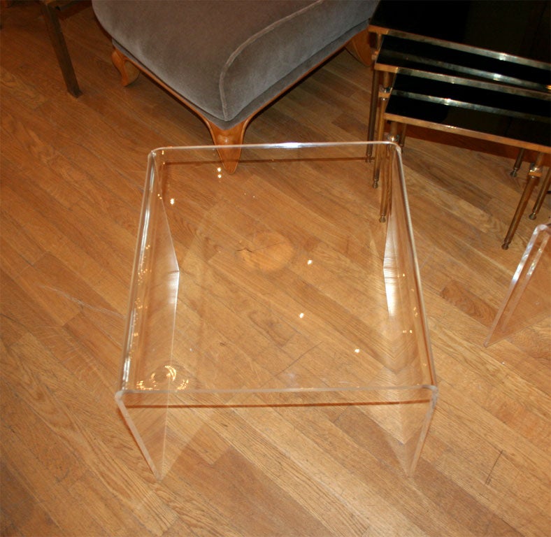 Plexiglass #3942 Group of Three Lucite Waterfall Nesting Tables