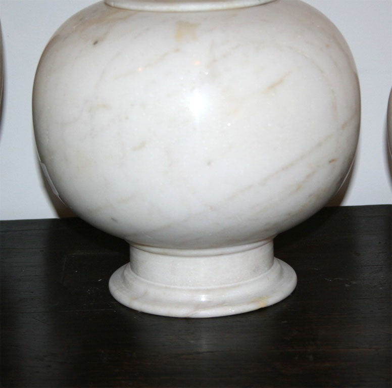 White Marble Fluted Neck Vessel with Cap In Excellent Condition In New York, NY