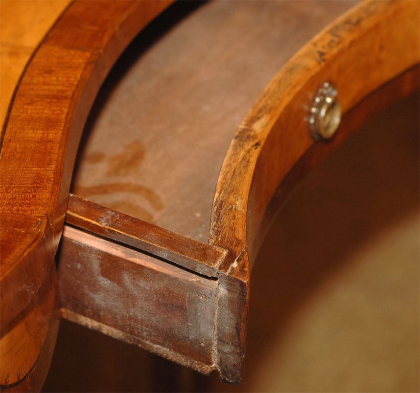 Kidney Shaped Table 1