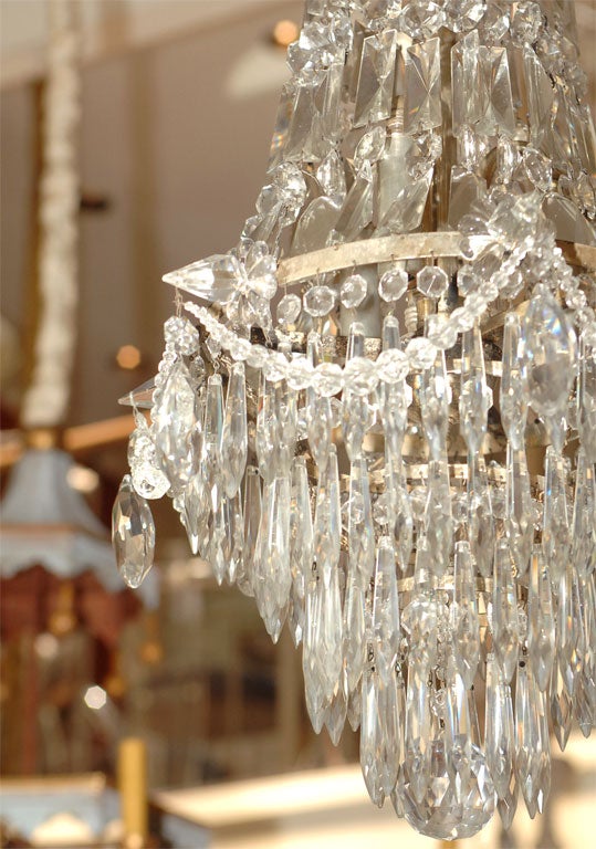 French Crystal Pendant Chandelier In Good Condition In San Francisco, CA