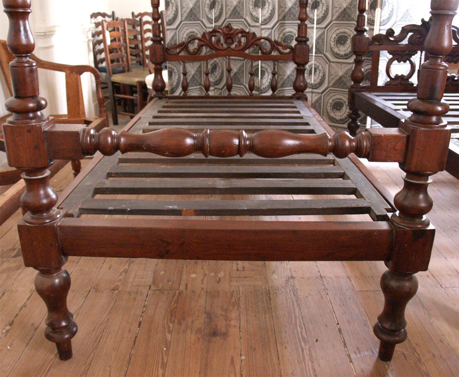 Anglo-Indian beds 1