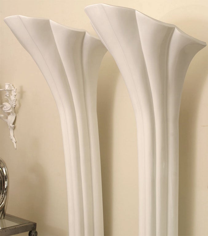 Pair of White Lacquered Torcheres by Casa Pique 1