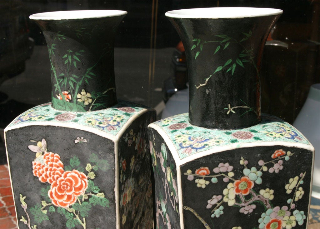 Pair of Famille Noir Chinese Vases 2