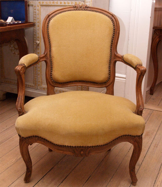 19th Century Pair Louis XV Fauteuil For Sale