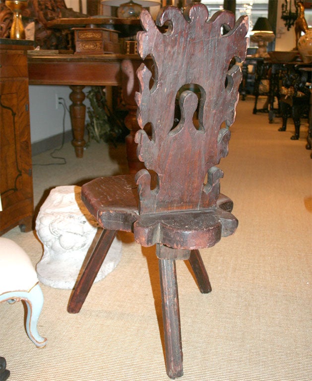 Two 16th century Italian chairs 2