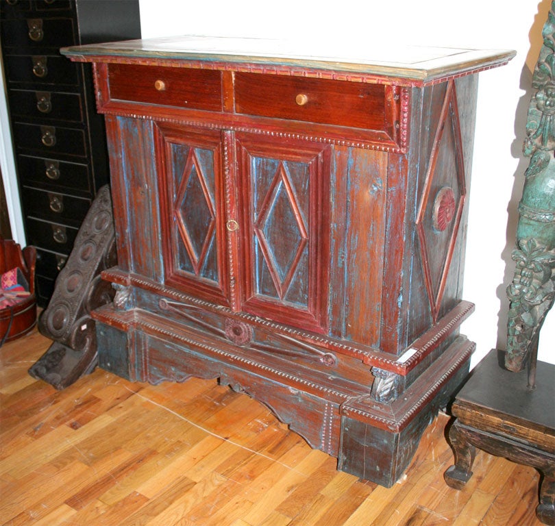 Bohol Chest