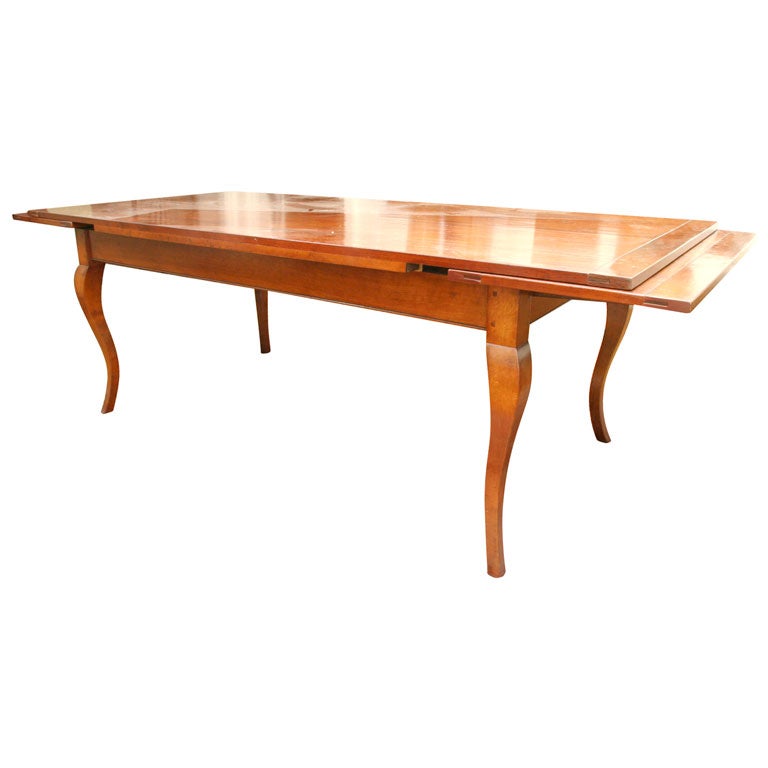 Reproduction Dining Table with Two Extending Leaves