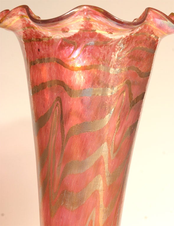 Autrichien Vase décoré de façon monumentale en vente