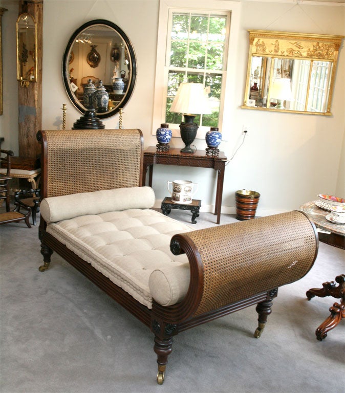 Regency Campaign Daybed