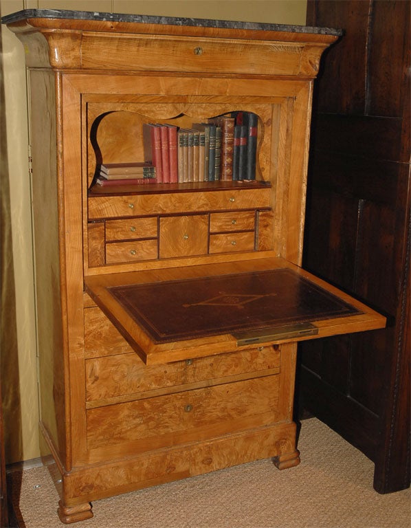 19th Century Louis Philippe Walnut Marble Top Desk (reference # PAR64) For Sale