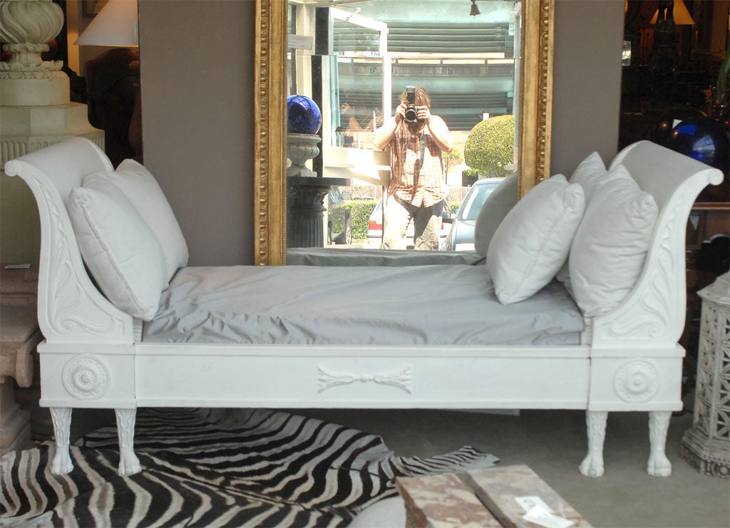 Gustavian Day Bed
