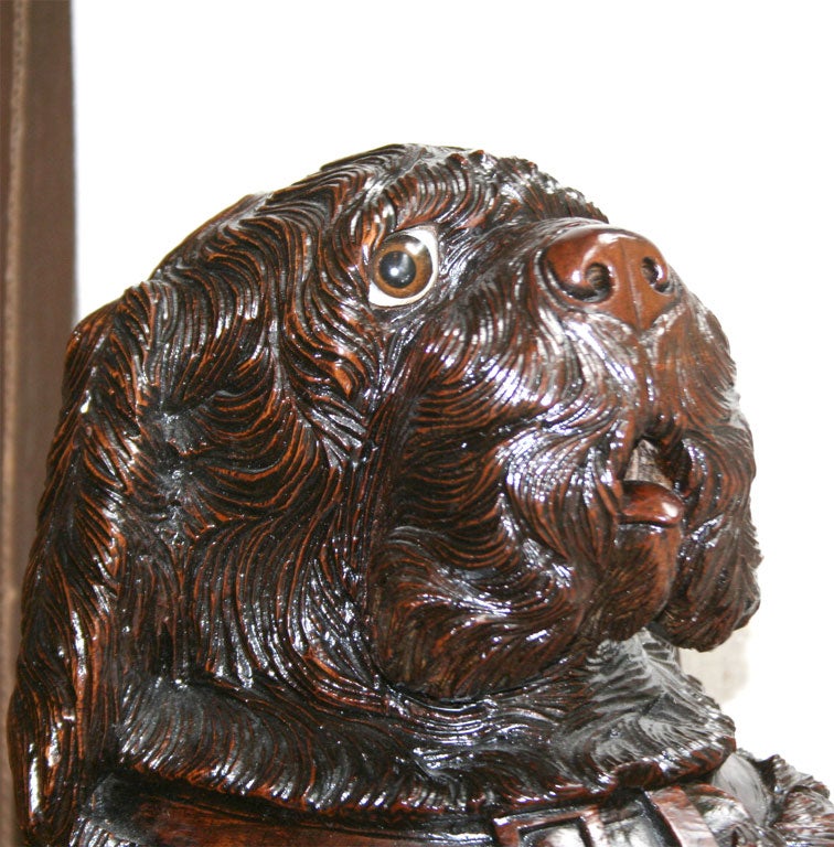 Black Forest Carved Dog Form Umbrella Stand 3