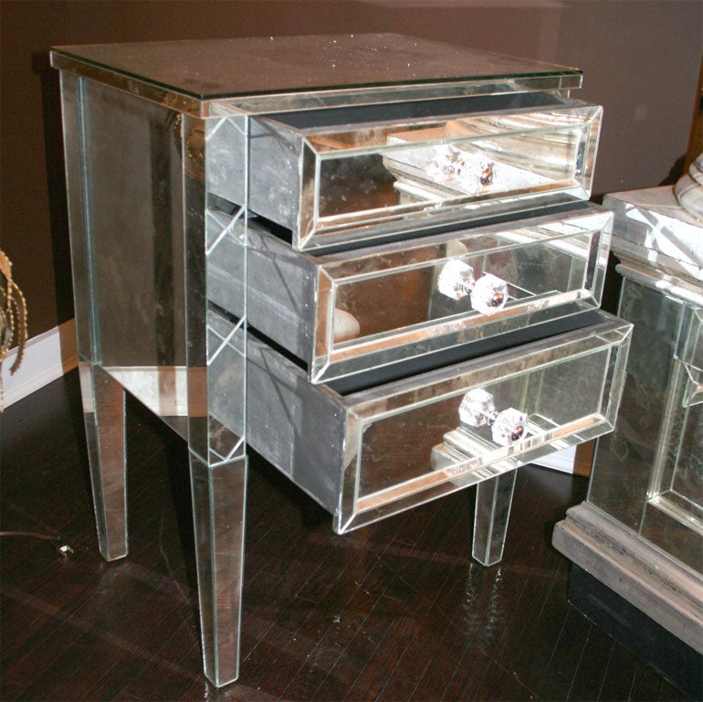 Neoclassical Modern 3-Drawer X-Front Beveled Mirror Nightstand For Sale 3