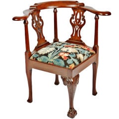 Antique English George II Mahogany Corner Chair