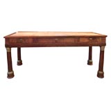 Empire Bureau Plat