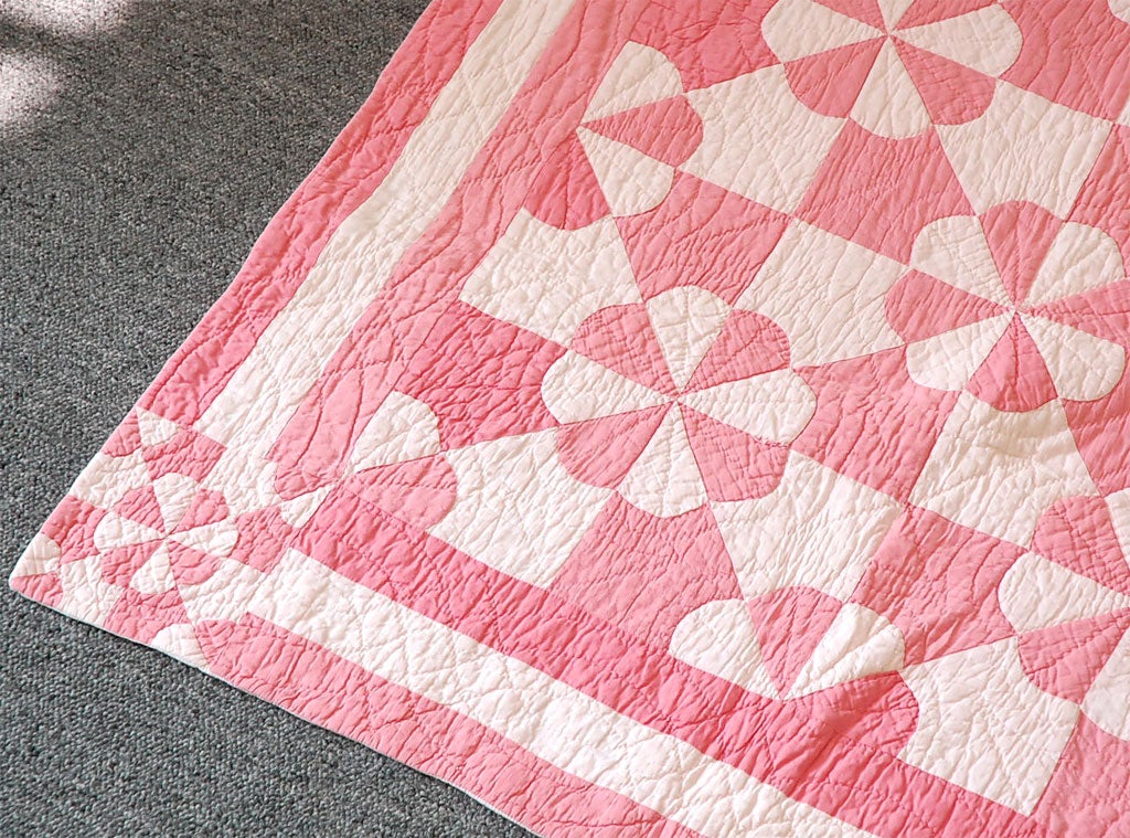 Mid-20th Century 1930'S PINK&WHITE GEOMETRIC-ROB PETER TO PAY PAUL QUILT
