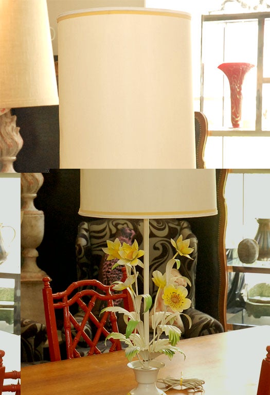 Vintage Italian Floral Metal Lamp