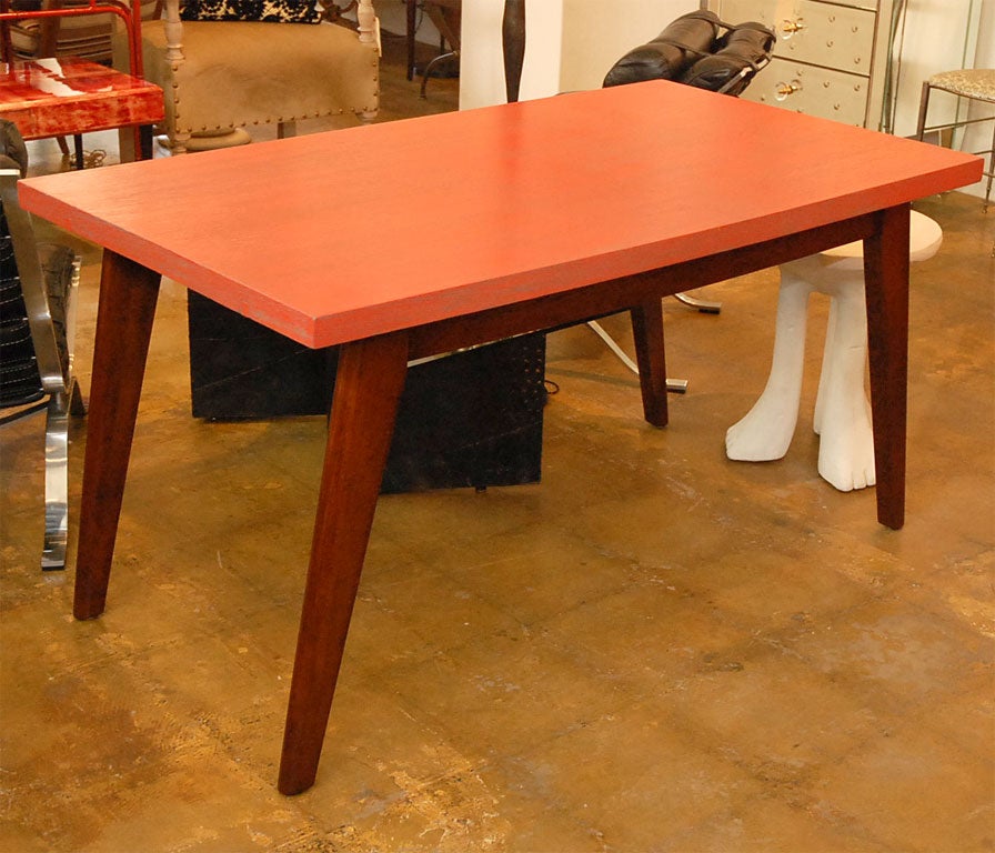 French Writing Table with Oak Top with Red Ceruse Finish<br />
Mahogany Legs