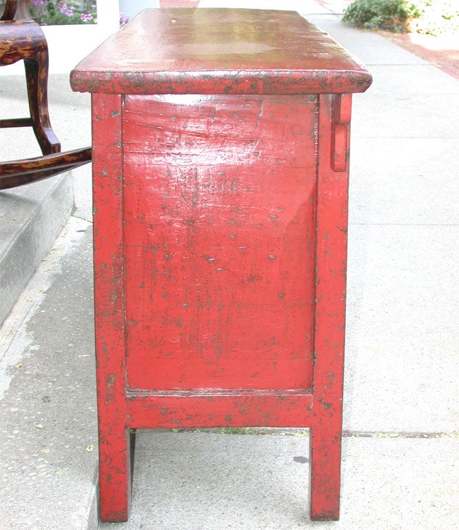 Late 19thC. Q'ing Dynasty Shanxi Red Lacquered 5 Drawer Chest  In Excellent Condition For Sale In East Hampton, NY