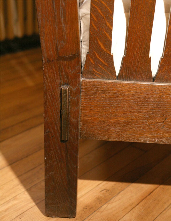 Stickley Bros. Arts and Crafts Settle 2