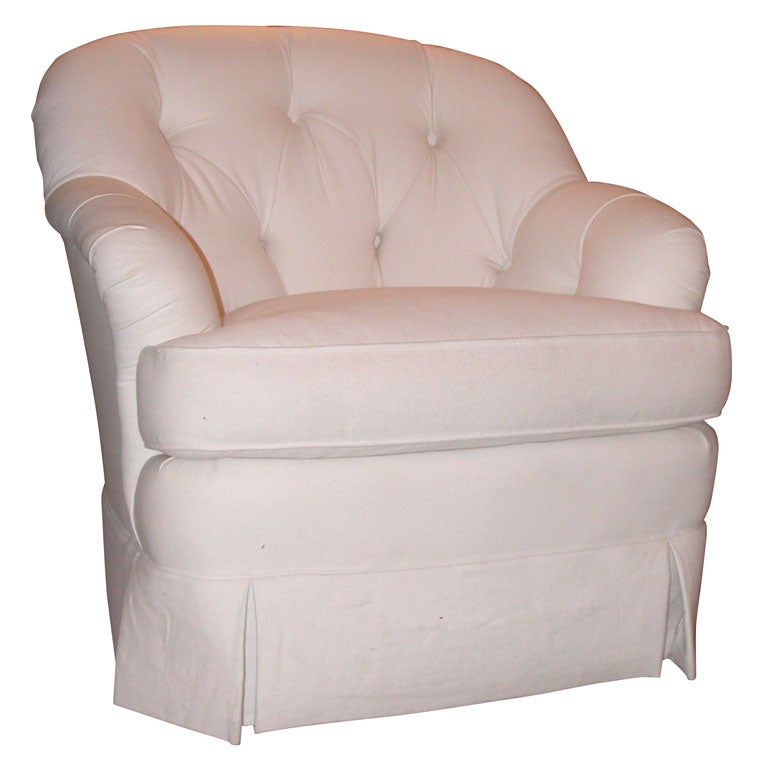 Tufted Swivel Club Chair For Sale