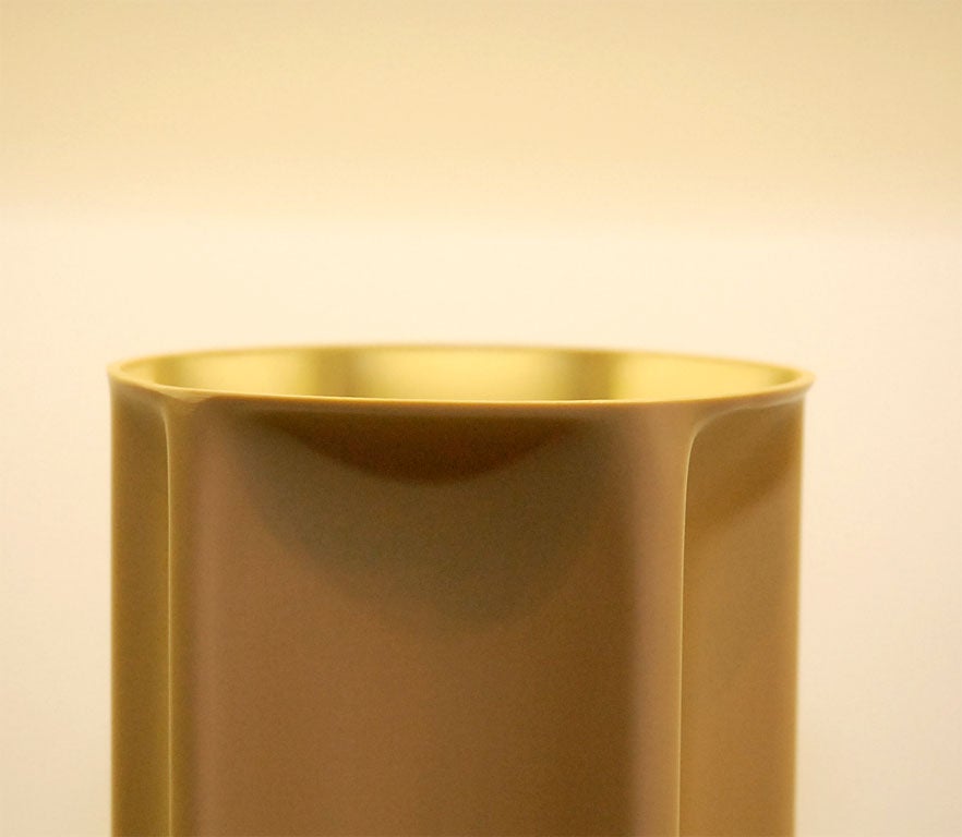 enzo mari vase