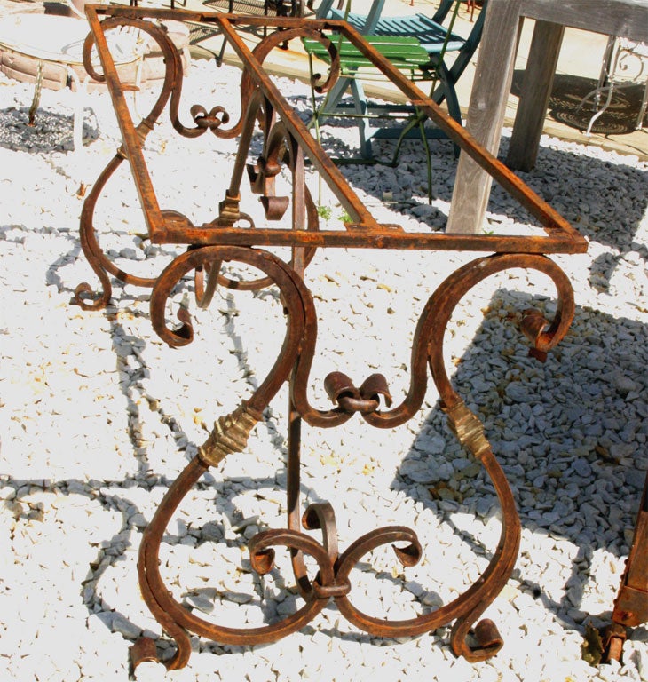 Baroque Metal Garden Dinging Table Base In Excellent Condition In Sheffield, MA