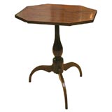 Octagon top candlestand
