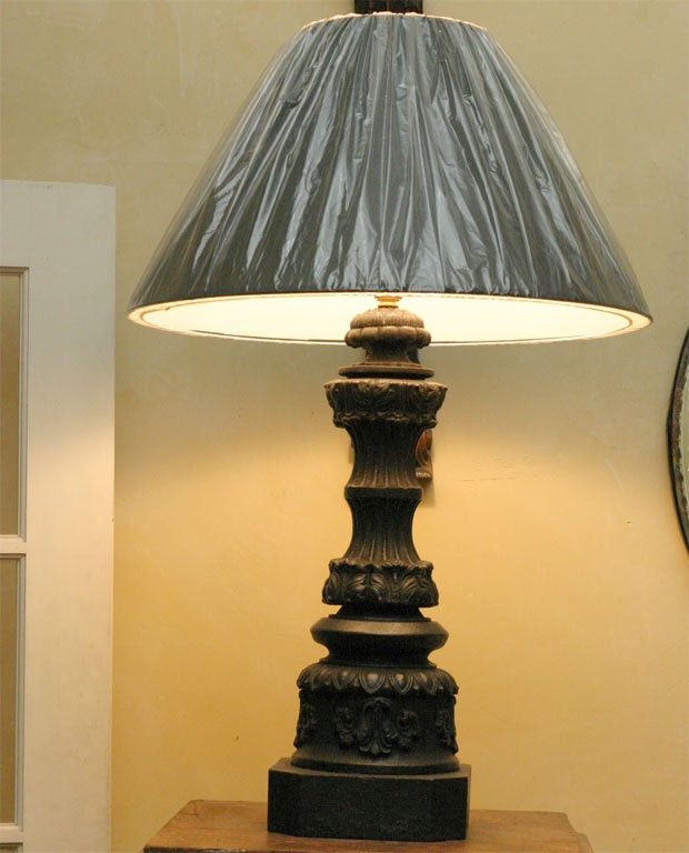 Regency Lampes en fonte de style Régence en vente